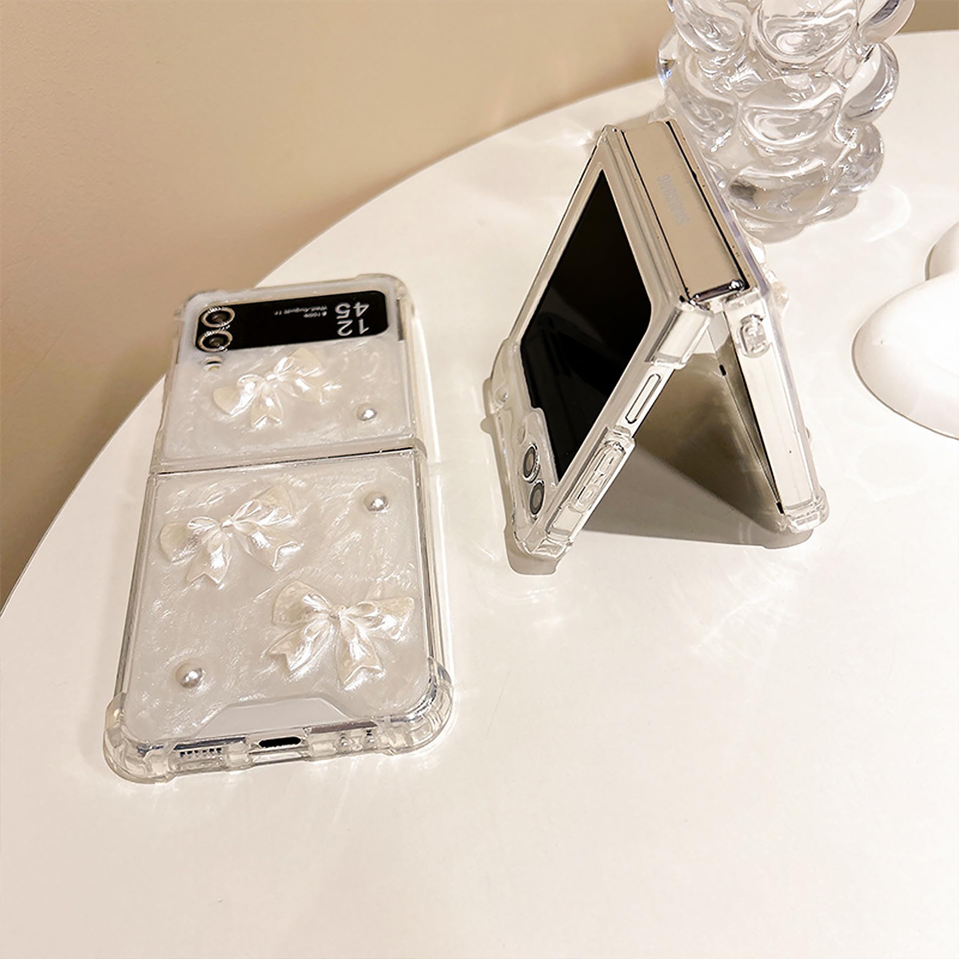 イニシャル&名入れ♡リボン✨水色 パール ツリー⭐︎キラキラ iPhoneケース 名入れ バタフライ✨パールミラー フラワー キラキラ 惑星✨フチ
